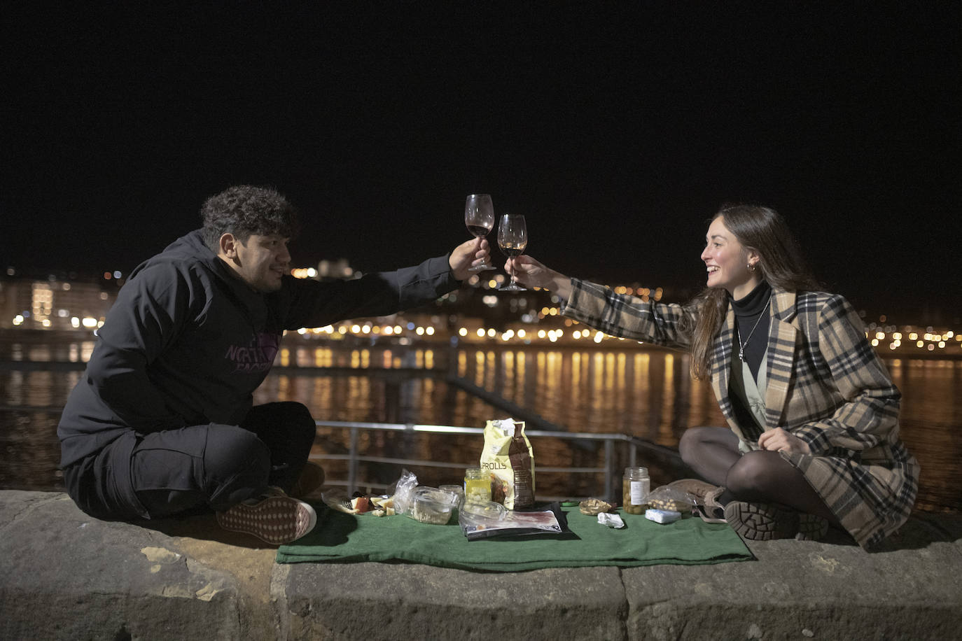 Fotos: Fin de Año en la calles de Gipuzkoa