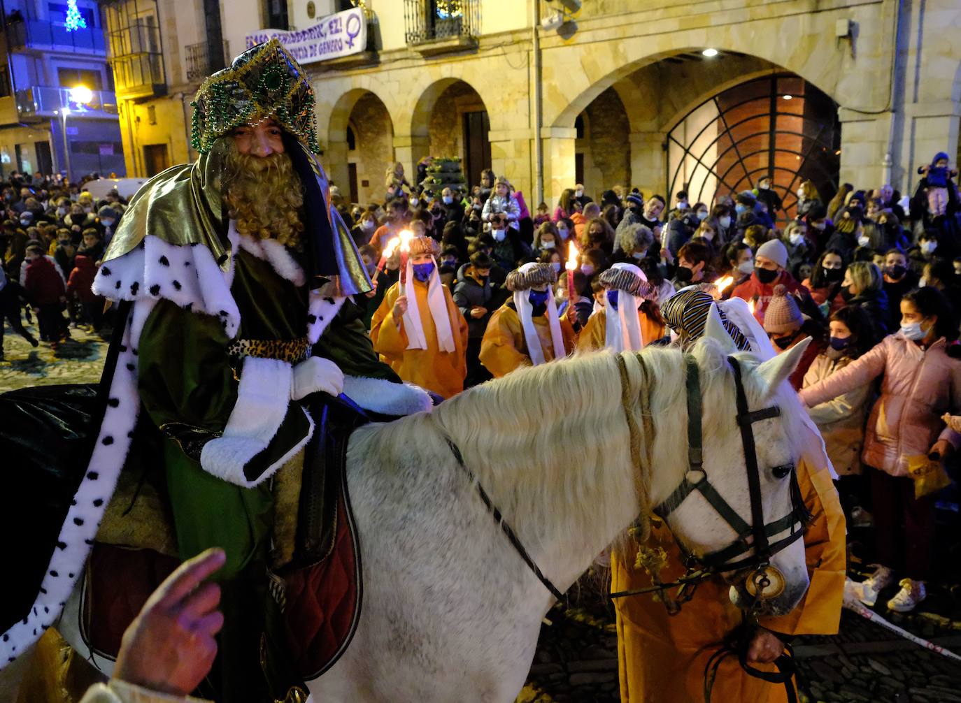 Fotos: Los Reyes Magos recorren todos los rincones de Gipuzkoa