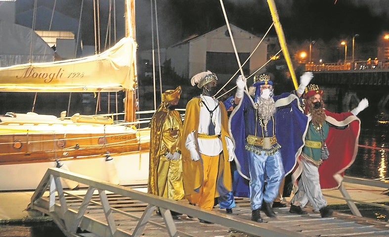 Fotos: Los Reyes Magos recorren todos los rincones de Gipuzkoa