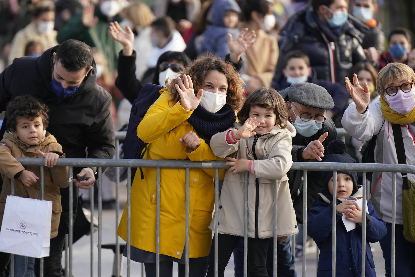 Fotos: El paso de los Reyes Magos por San Sebastián