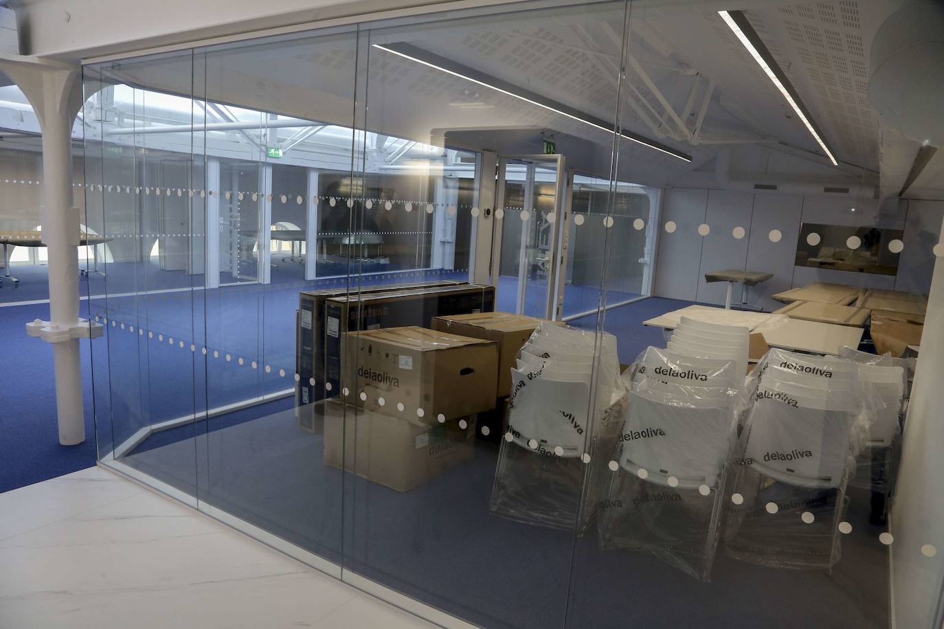 El ala oeste del consistorio donostiarra ha sido sometido a un proceso de renovación que ha permitido adaptar a las necesidades del siglo XXI un edificio del XIX