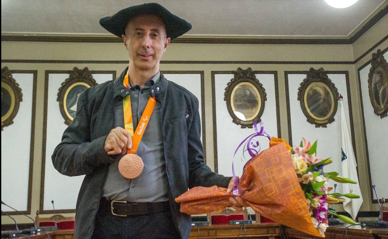 Atleta paralímpico: El ciclista Amador Granados cuelga la bicicleta tras 20 años de carrera