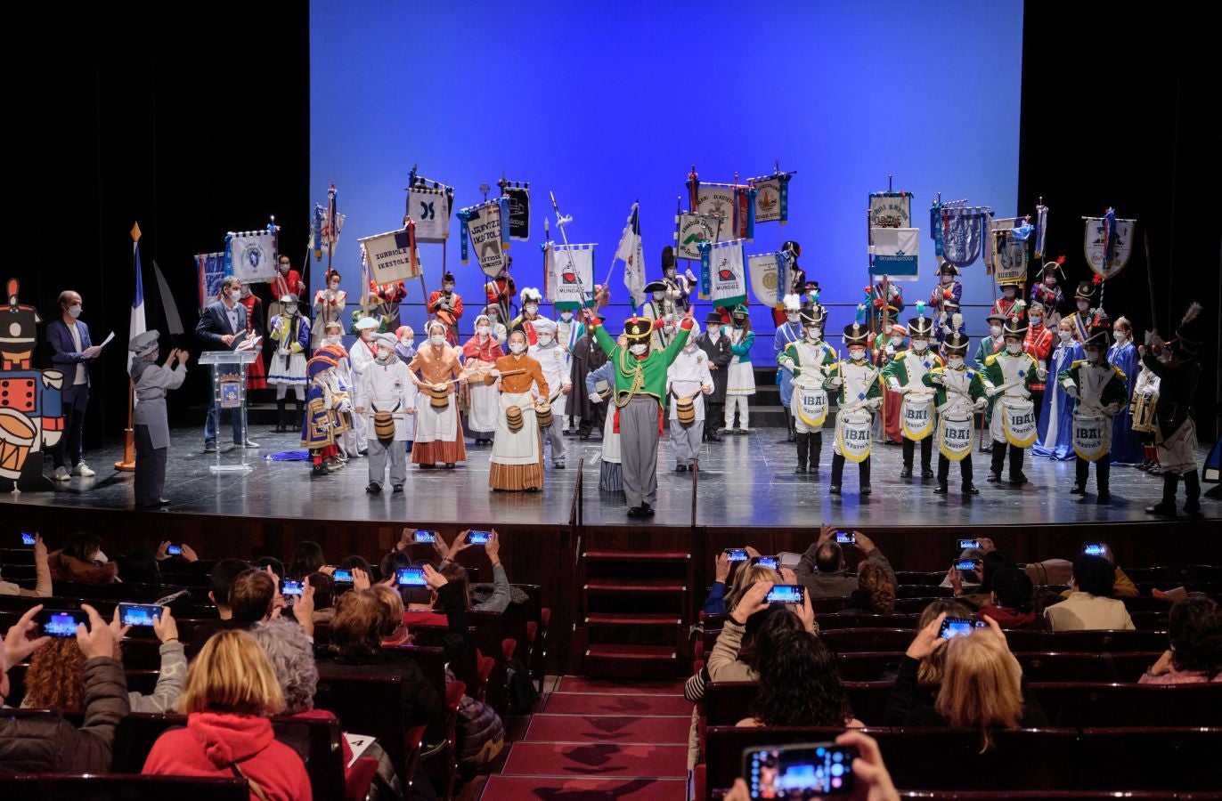 Fotos: Cargos de honor de la Tamborrada Infantil