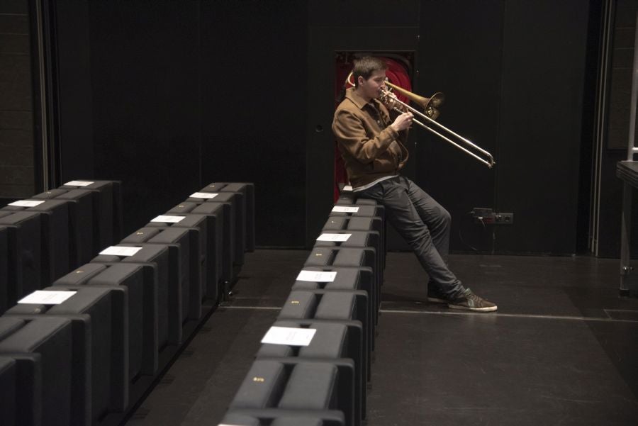 Fotos: Los alumnos de Musikene ‘rejuvenecen’ la marcha de Sarriegi