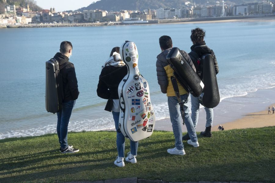 Fotos: Los alumnos de Musikene ‘rejuvenecen’ la marcha de Sarriegi