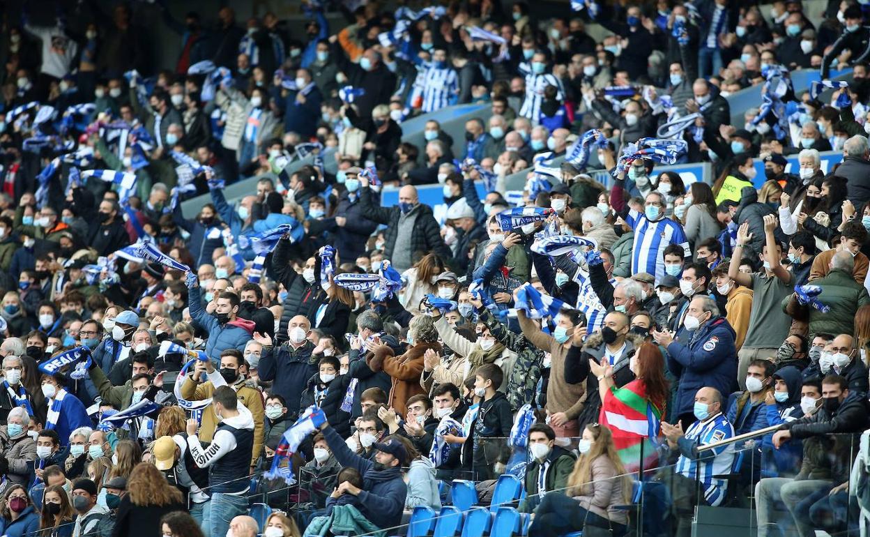 Aficionados de la Real Sociedad, durante el partido contra el Villarreal.