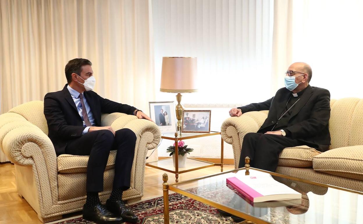 La reunión del lunes del presidente del Gobierno, Pedro Sánchez, con el presidente de la Conferencia Episcopal, Juan José Omella.