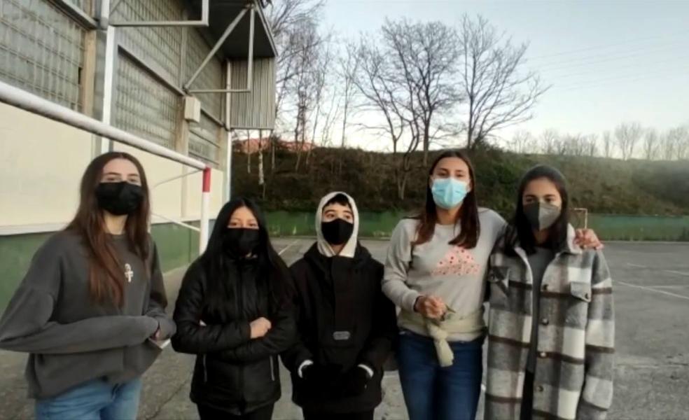 Ikasleak, aisialdian gozatzen