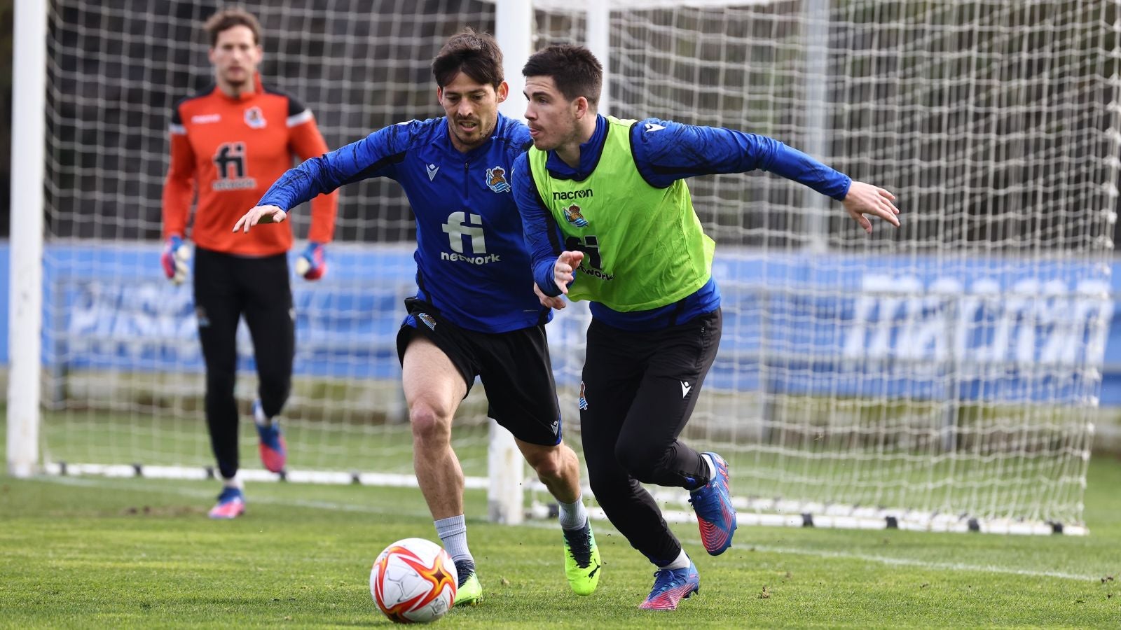 Fotos: Último entrenamiento de la semana en Zubieta