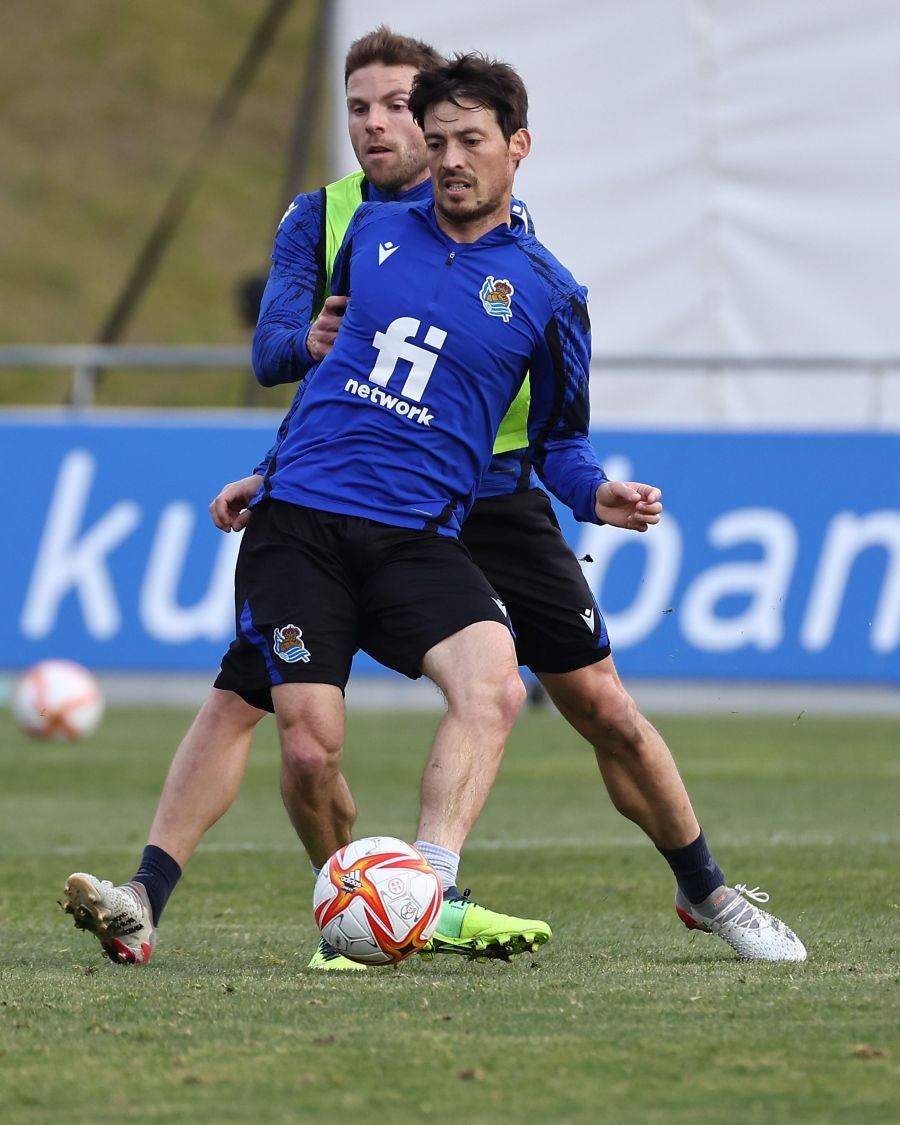 Fotos: Último entrenamiento de la semana en Zubieta