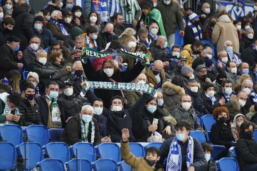 Fotos: ¿Has estado en Anoeta? Búscate en las gradas del Real Sociedad - Betis