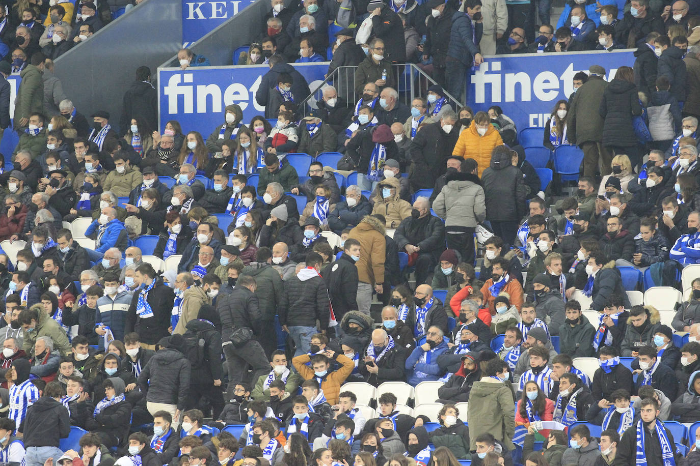 Fotos: ¿Has estado en Anoeta? Búscate en las gradas del Real Sociedad - Betis