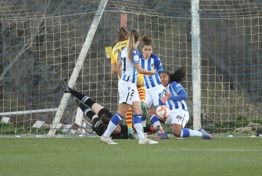 Fotos: Real Sociedad 1-Barcelona 9