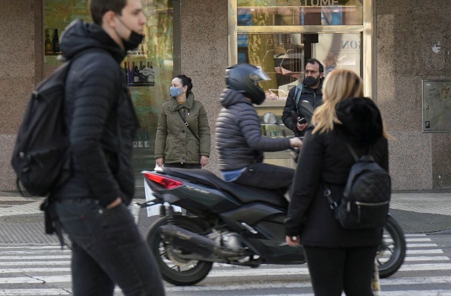 Fotos: Primer día sin mascarillas en exteriores