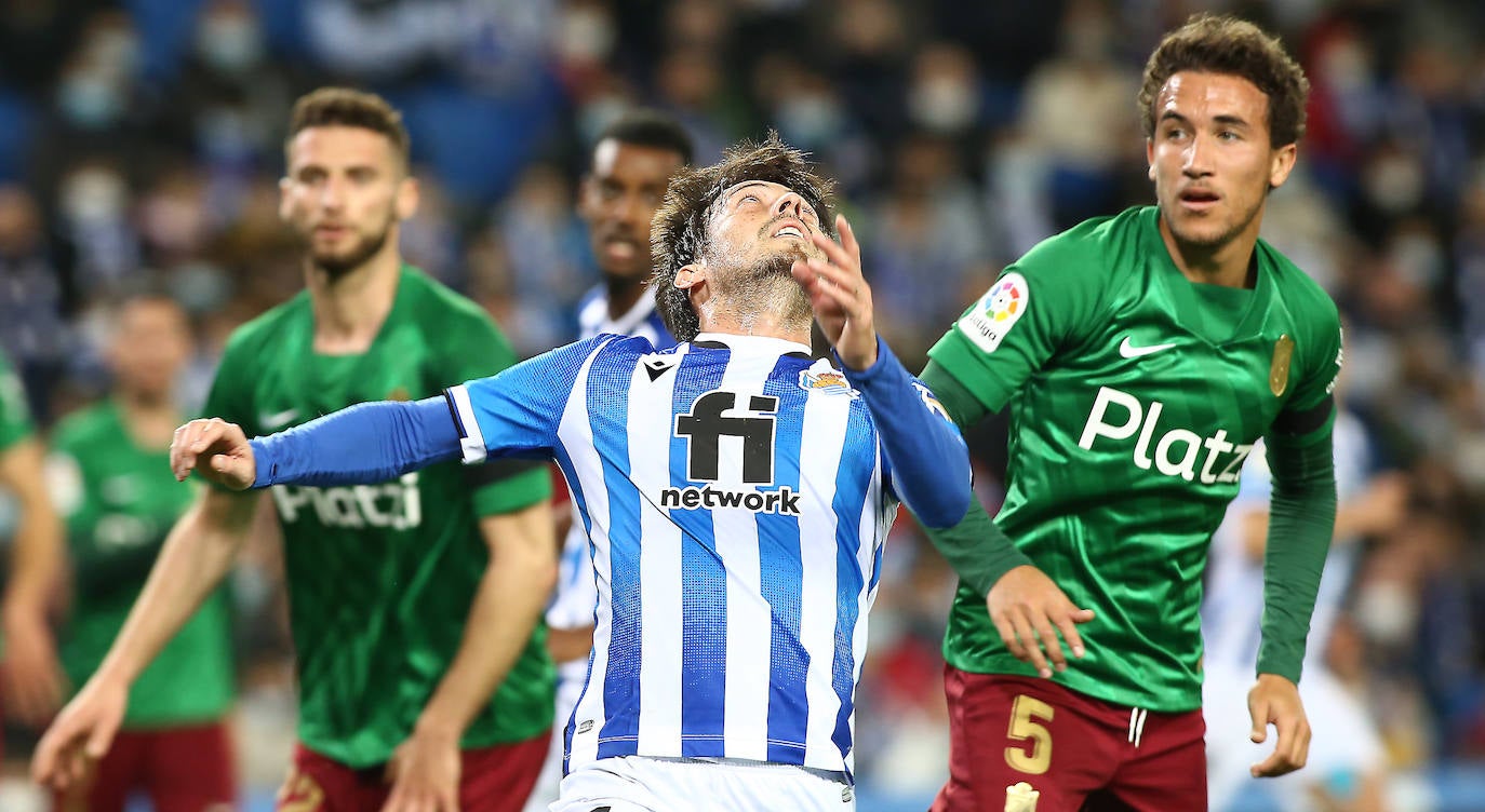 Fotos: El Real Sociedad-Granada en imágenes