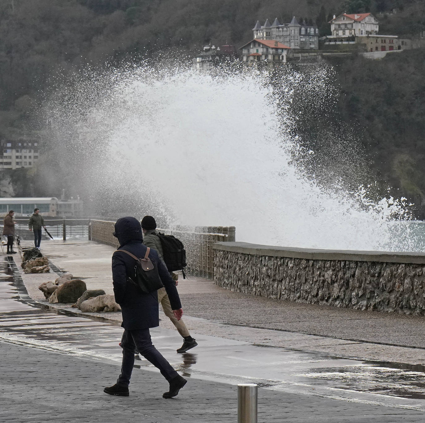 Fotos: Aviso amarillo por olas
