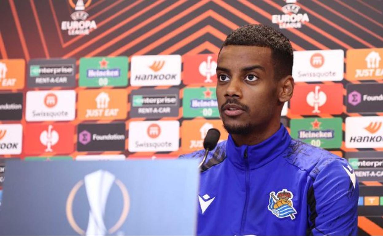 Europa League: Alexander Isak: «Yo me veo como punta y el entrenador, también»