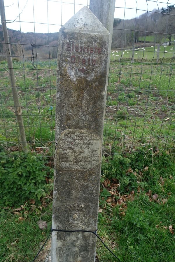 Bajo el manto blanco que ha cubierto esta semana el macizo de Aizkorri se encuentra, Zumarraga y los pueblos que se encuentran en el valle de Urola. 
