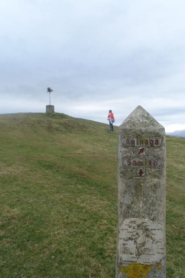 Bajo el manto blanco que ha cubierto esta semana el macizo de Aizkorri se encuentra, Zumarraga y los pueblos que se encuentran en el valle de Urola. 
