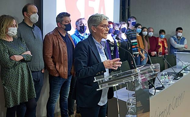 La exconsejera Esther Larrañaga, una veterana que vuelve a la palestra