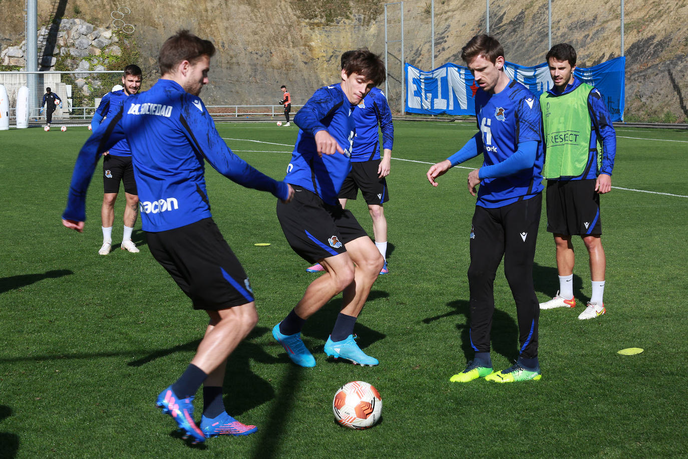 Fotos: Las imágenes del entrenamiento de la Real Sociedad en Zubieta