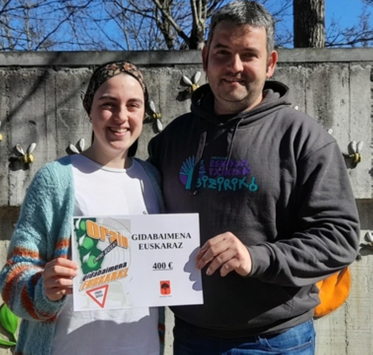 Malen Lanz, sariarekin. 