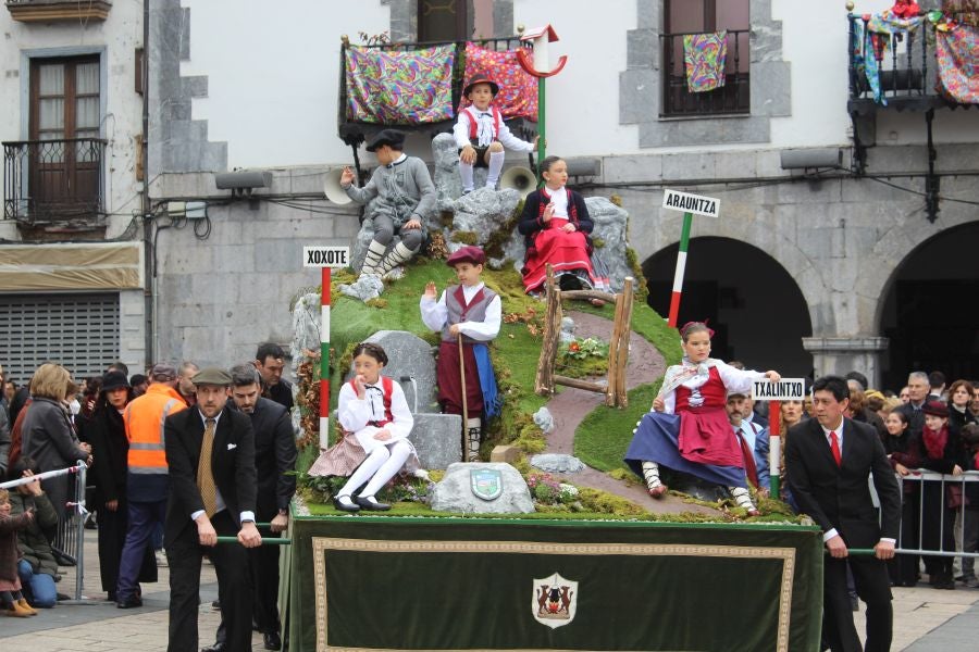 Fotos: Azpeitia celebra el Día Elegante