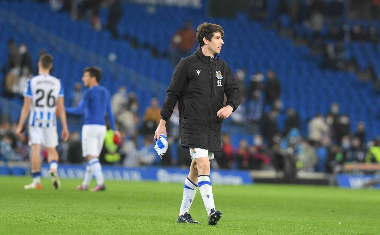 Una Real Sociedad con Pacheco, Djouahra, Martín y Sola se lleva una gran victoria gracias al gol de Aritz en un córner. 