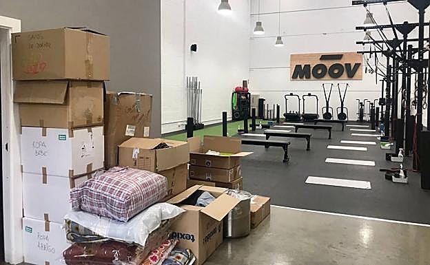 Material en cajas que llevarán a Polonia la semana que viene.