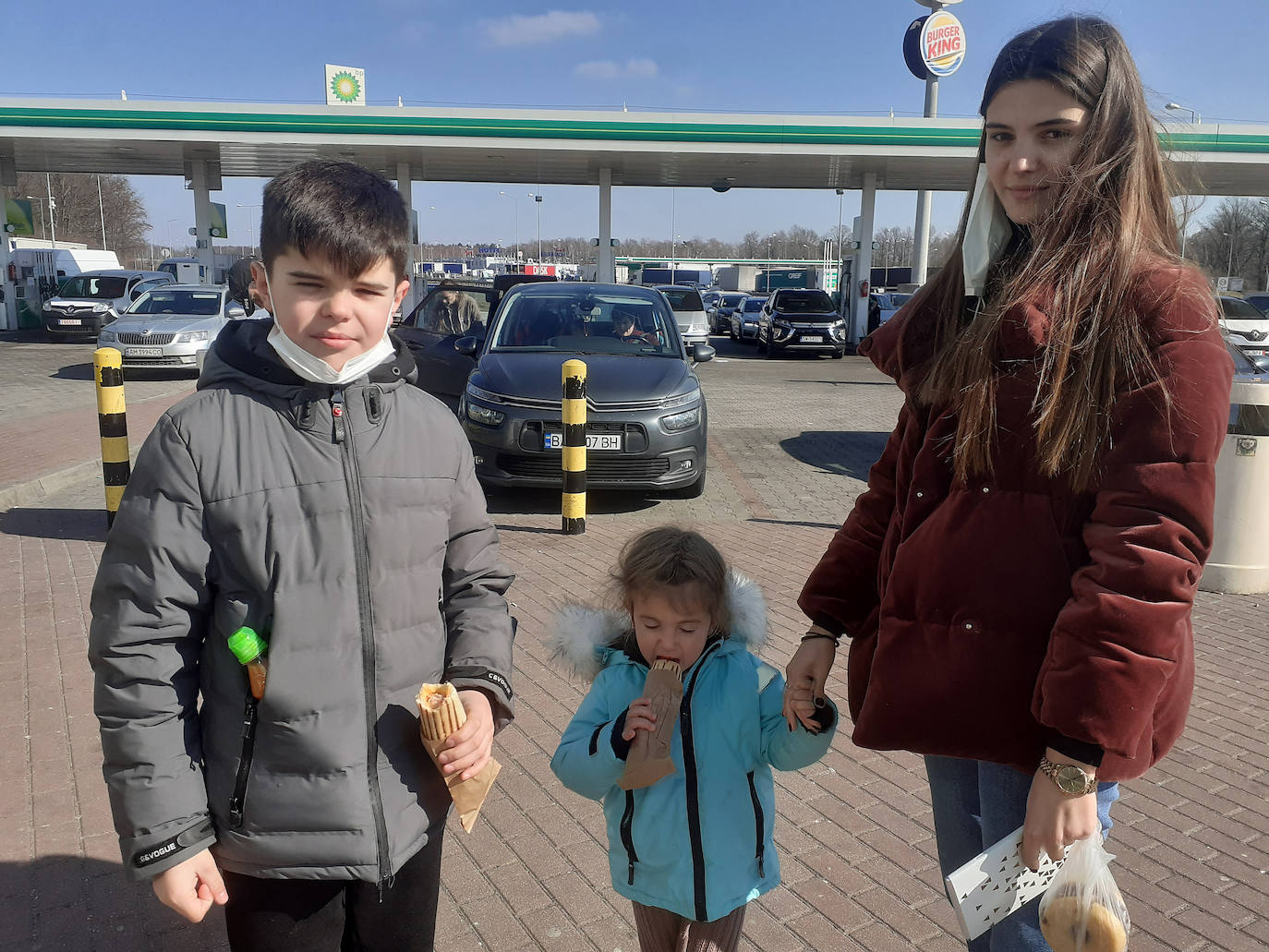 Fotos: El Convoy de DYA llega este viernes a Donostia con refugiados ucranianos