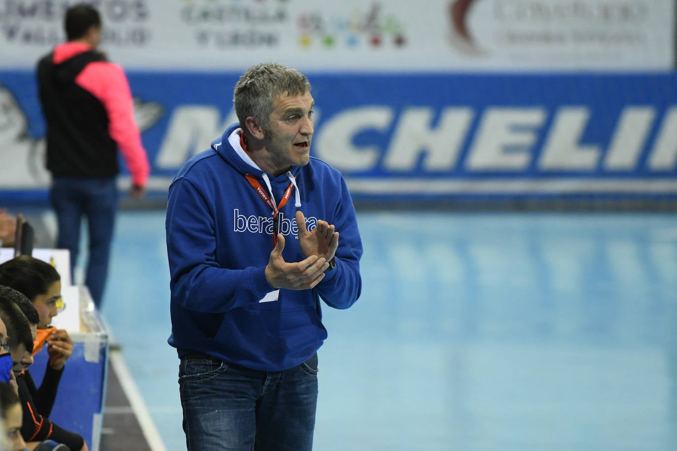 Fotos: El Bera Bera gana y vuelve a tomar aire en lo más alto