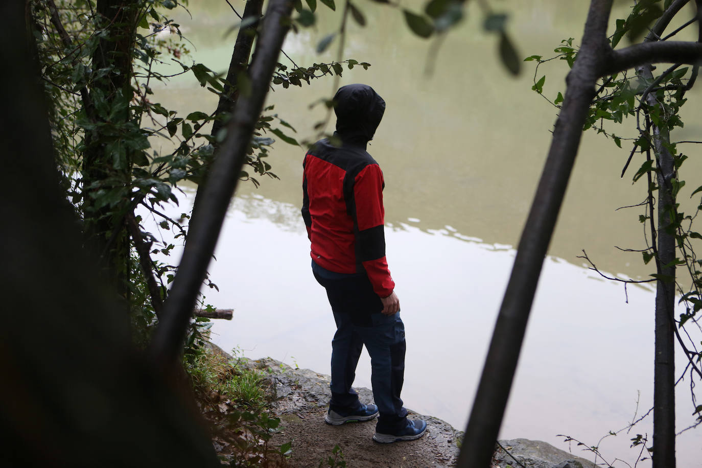 Fotos: Búsqueda de un migrante desaparecido en aguas del Bidasoa