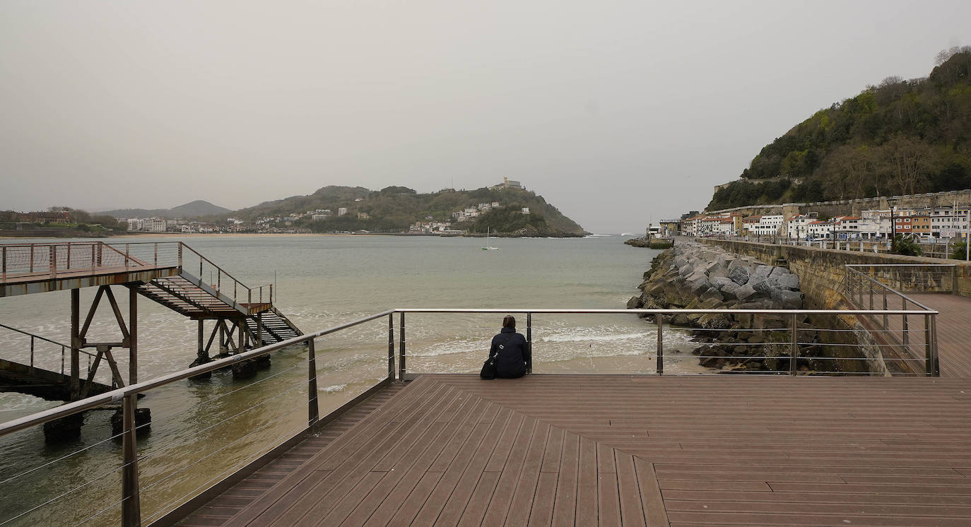 Fotos: Gipuzkoa amanece con calima