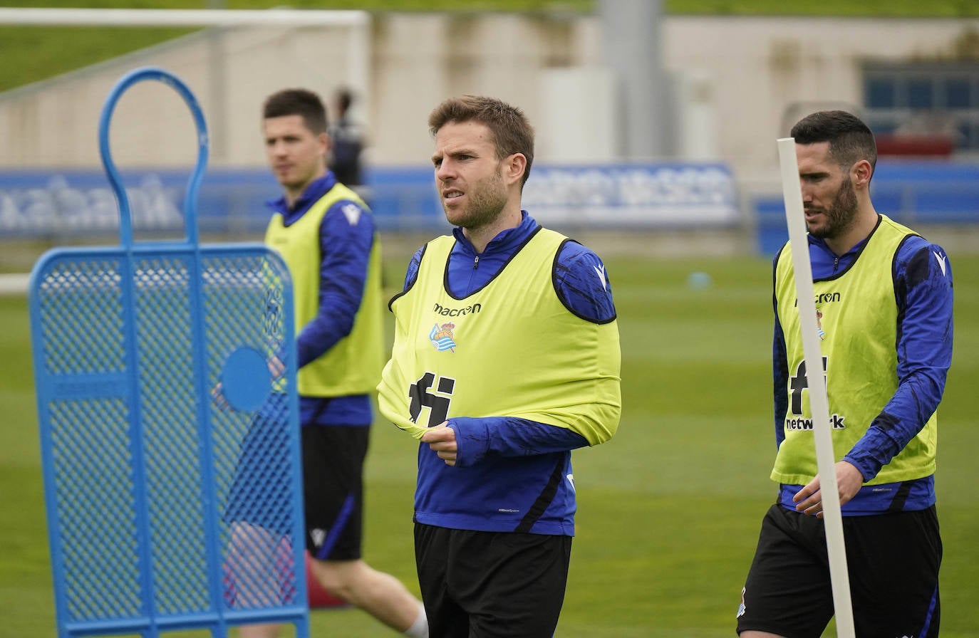 Fotos: Aihen no se entrena y Silva sigue al margen del grupo