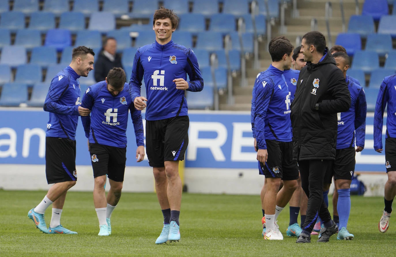 Fotos: Aihen no se entrena y Silva sigue al margen del grupo