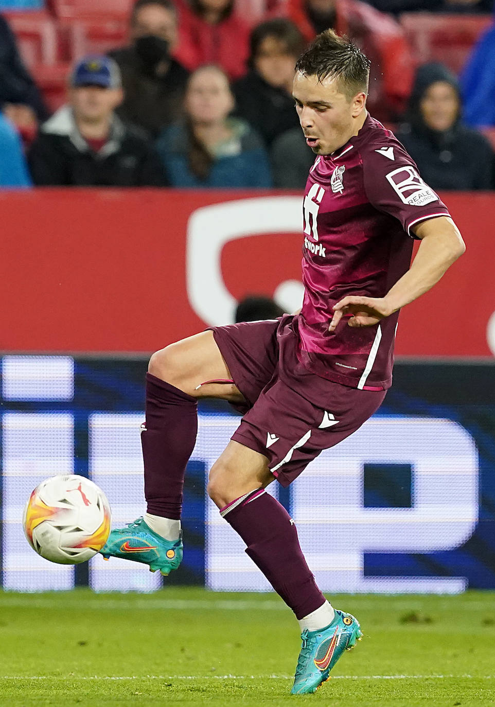 Fotos: Las imágenes del partido entre el Sevilla y la Real Sociedad