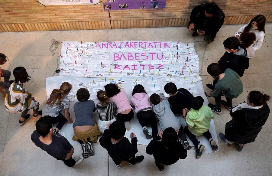 Fotos: «Protégete del racismo»