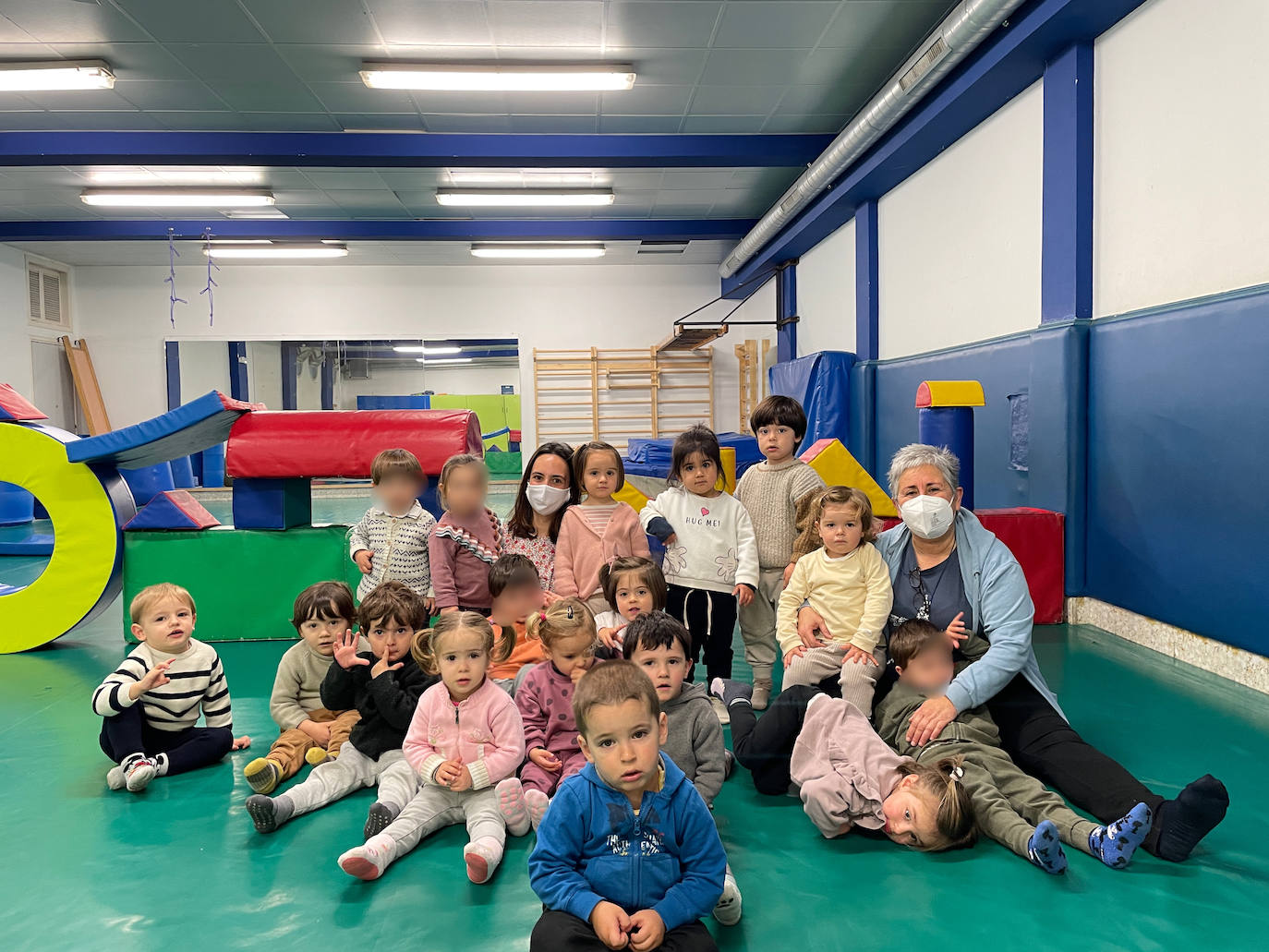 Los niños de la clase de 2 años.