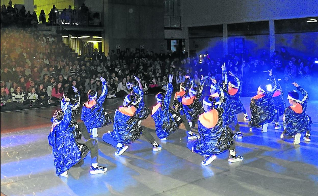 Un momento de la actuación de uno de los grupos en 2020. 