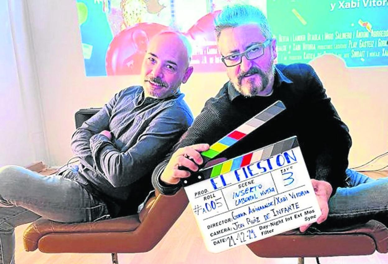 Xabi Vitoria y Gorka Aguinagalde, que estrenarán en abril su corto 'El fiestón' en la capital alavesa. 