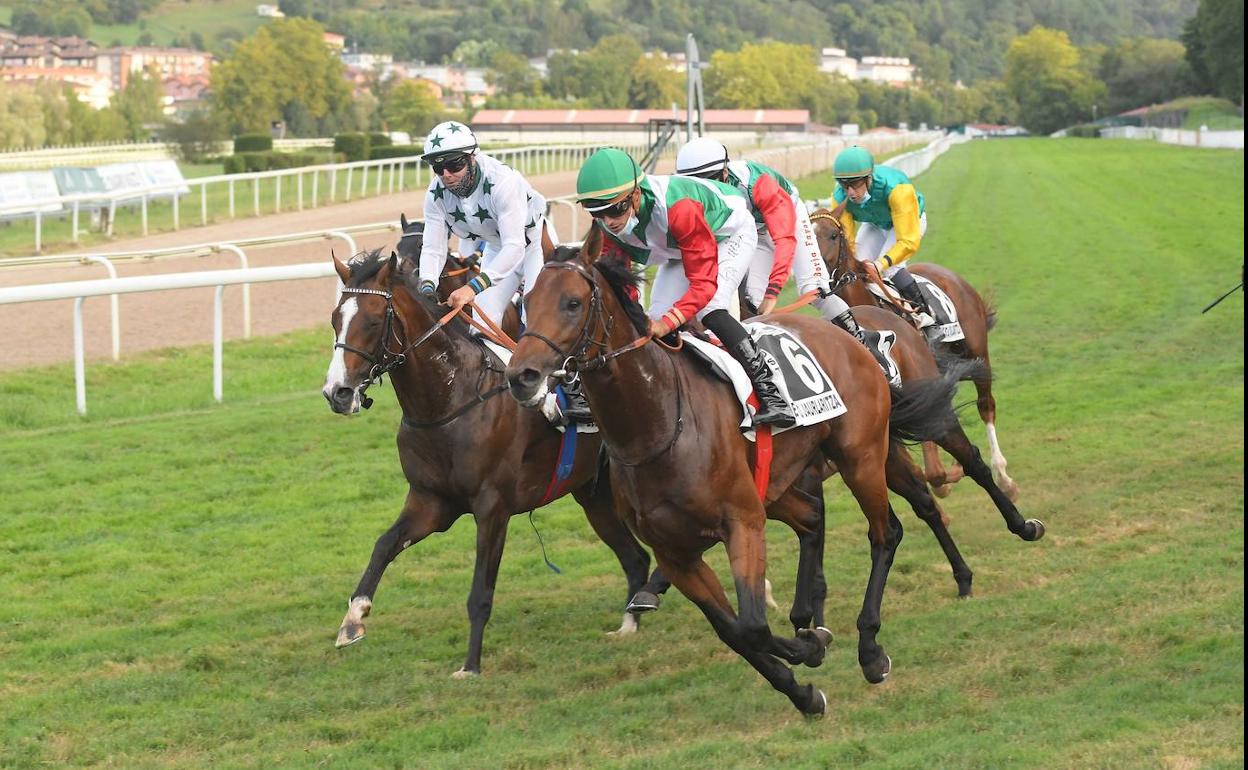 El Hipódromo de Donostia acogerá este viernes la primera carrera de la de temporada de primavera.