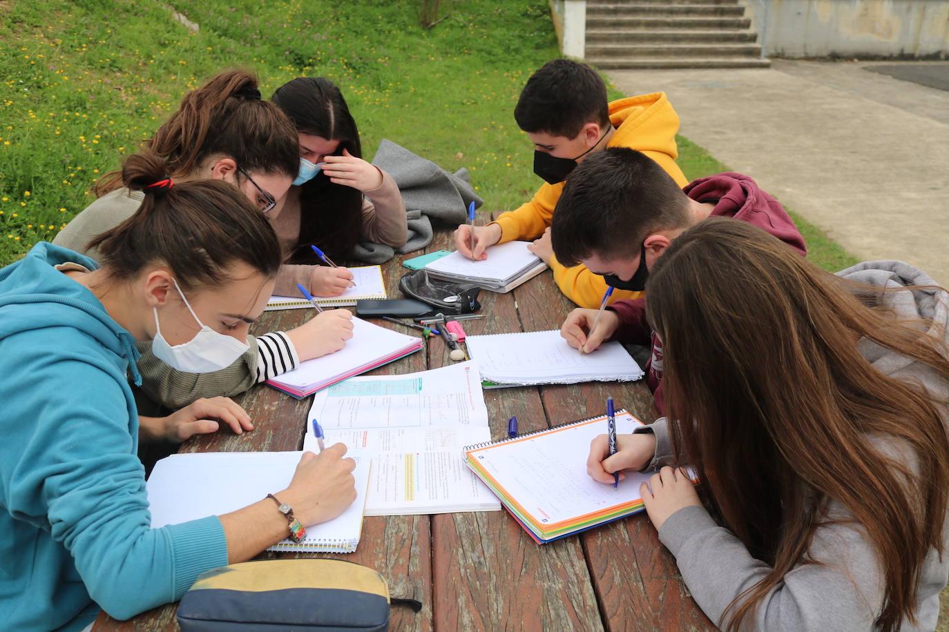 Fotos: Los alumnos del Instituto Oianguren de Ordizia