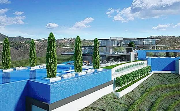 Una de las piscinas exteriores.