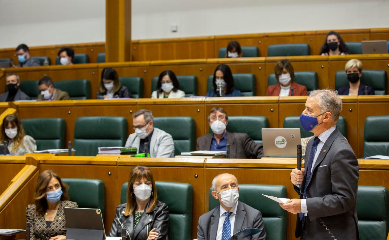 Iñigo Urkullu, durante un pleno en el Parlamento Vasco a principios de marzo. 