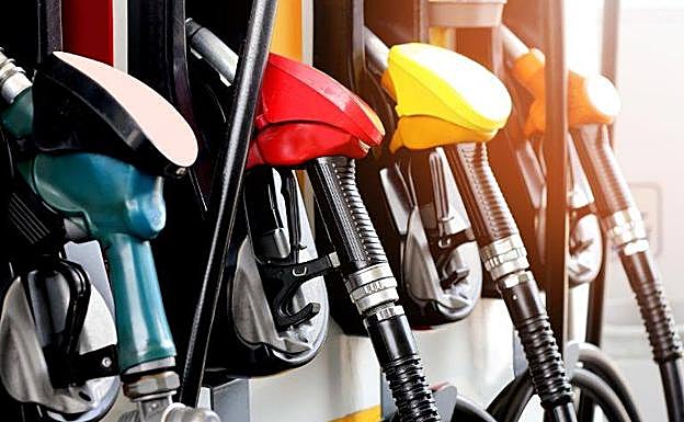 Hasta 4.000 gasolineras en riesgo de cierre por el control del precio de carburantes
