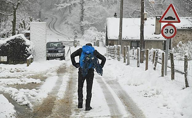 Imagen principal - Postales de invierno en pleno abril