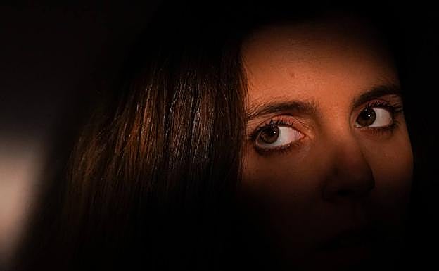 Kontserbatoriotik single berria aurkeztera