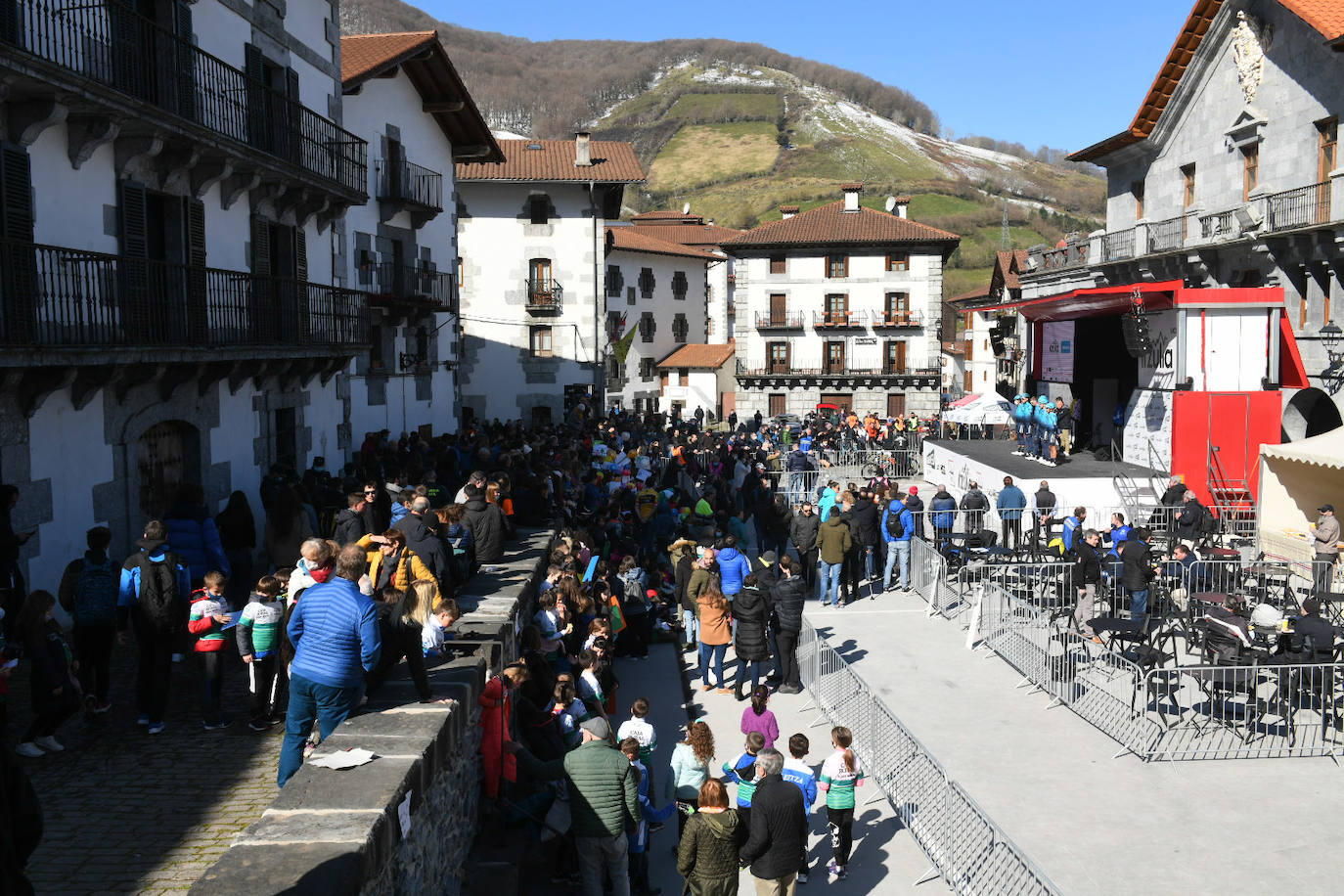 Fotos: Las imágenes de la 2º etapa de la Itzulia 2022: Leitza-Viana