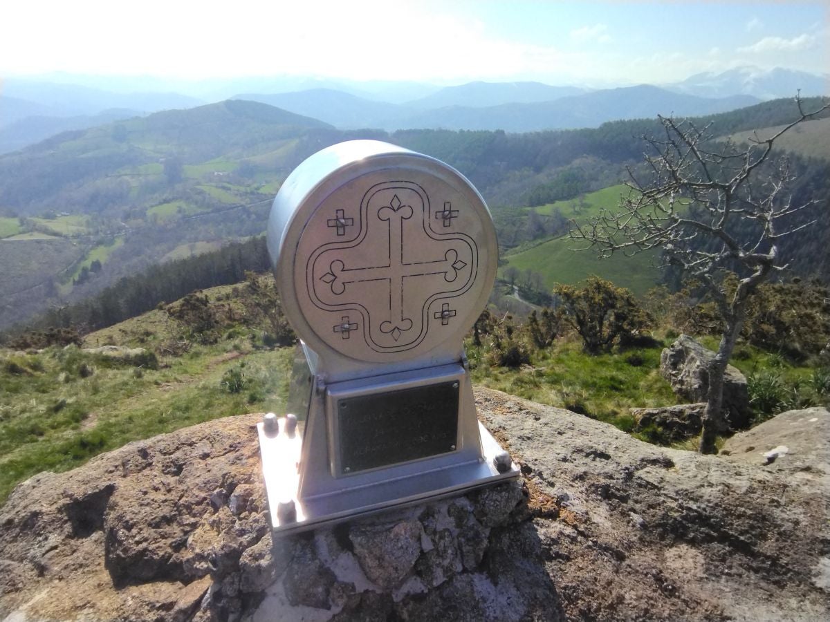 Fotos: Kopako harria, a los pies de la gran mole