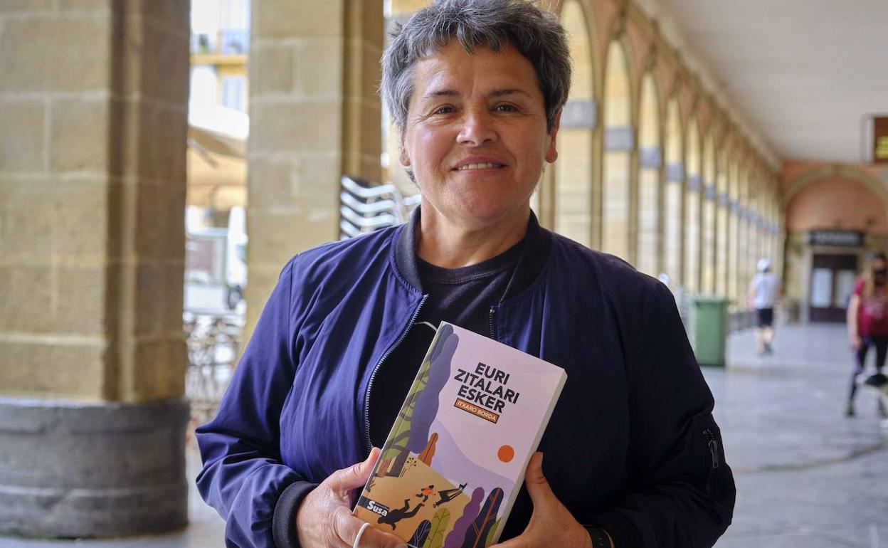 Itxaro Borda, 'Euri zitalari esker' aurkeztu zuen egunean. 